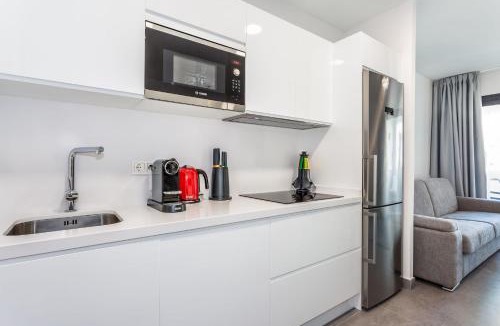 Puerto Banus Apartment | by RIVA - Outstanding, Contemporary Studio in Puerto Banus Gardens