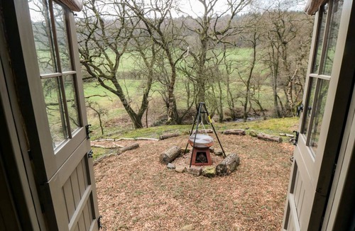 Scarborough Cottage | Cabin ∙ 1 bedroom ∙ 2 guests