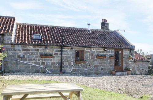 Cloughton Cottage | Cabin ∙ 1 bedroom ∙ 2 guests