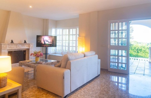 Carib Playa Villa | Carib Playa large Andalusian villa on two levels with private pool, garden