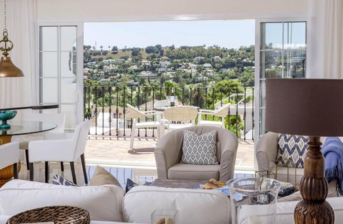 Marbella Apartment | Casa Aloha I by Roomservices
