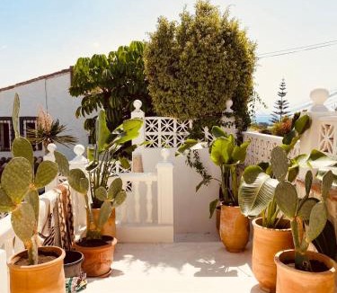 Elviria Villa | Casa de Colina - great seaview - Marbella