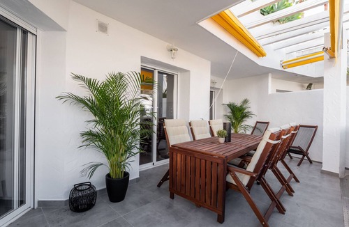 Nueva Andalucia Apartment | Casa El Dorado - Modern 3 Bed in Golf Valley