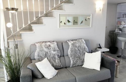 Urbanizacion Hacienda las Chapas Villa | Casa Romero - Beautiful Villa, Best Corner by Pools,Resort Facilities, Full Kitchen, 3 Terraces, Internet