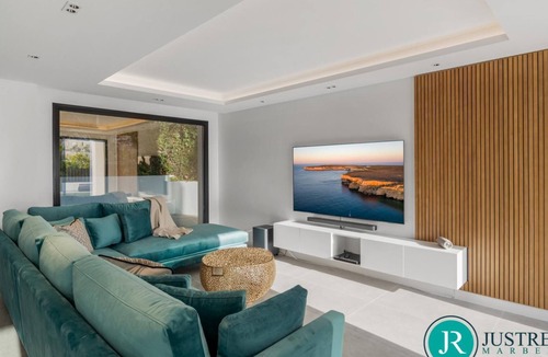 Nueva Andalucia Villa | Casa V - Stunning independent 7-bed Villa