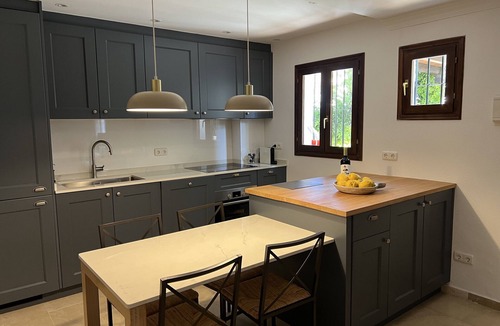 Marbella House | charming, quiet , white house in the center of Marbella