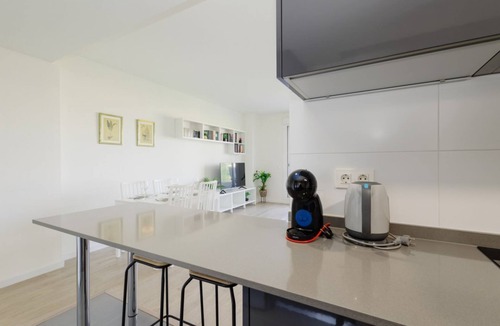 Nueva Andalucia Apartment | Contemporary 2 bedroom apartment in Nueva Andalucia