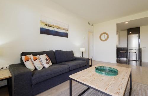 Nueva Andalucia Apartment | Contemporary 2 bedroom apartment in Nueva Andalucia