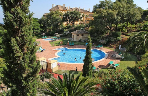 Elviria Apartment | Corner apartment with open terrace and breathtaking free sea view