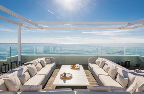Urbanizacion Costabella House | Costabella Frontline Beach Villa | Ref. #62