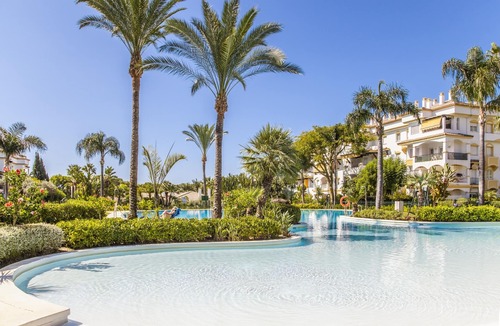 Marbella Apartment | Cubo's Apartment Nagueles Marbella/free wifi/golf