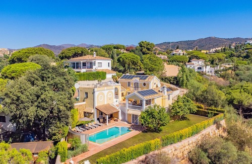 Marbella Villa | Cubo's Casa La Paloma/family/free Wi-Fi/private heated pool