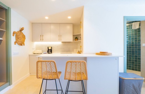 Cabopino Apartment | Cubo's Estudio Cabopino Port & Parking/close to beach/free wifi/community pool