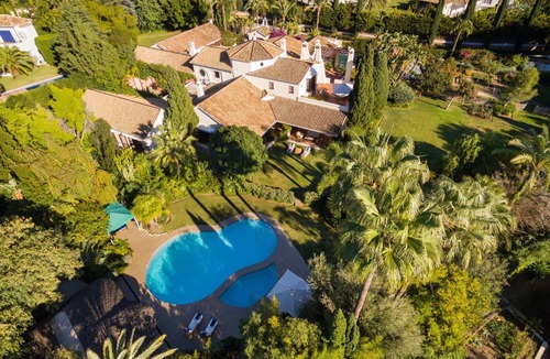 Marbella Villa | Cubo's Luxury Mansion El Baron de Sierra Blanca/privacy/private pool/views