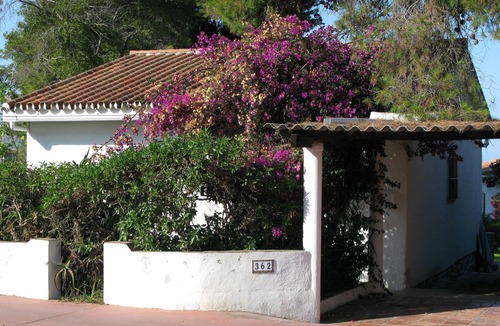 Urbanizacion Costabella House | Detached vacation home for 4 people with garden and sea view - close to the beach!