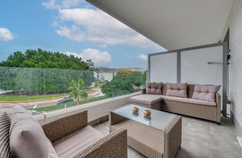 Nueva Andalucia Apartment | Elegant 2 BDRM Minimalist Apt w Pool & BBQ