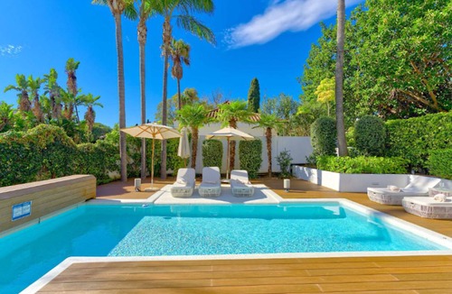Puerto Banus Villa | 300 m² Villa ∙ 5 bedrooms ∙ 12 guests