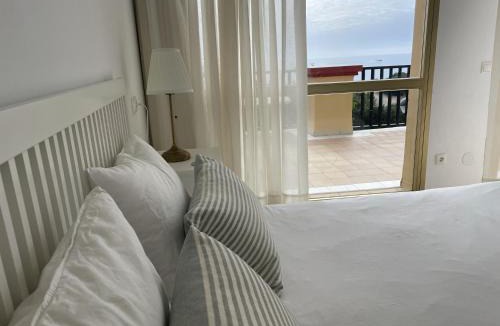 Nikki Beach Apartment | Estudio con insuperables vistas al Mar: Aparcamiento