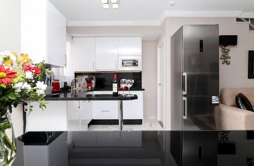 Urbanizacion Hacienda las Chapas Ski Chalet | Fabulous townhouse - great resort facilities