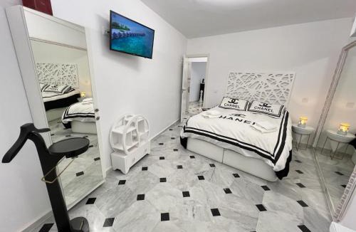 Cabopino Apartment | FASCINANTE Hogar en Cabo Pino en MARBELLA