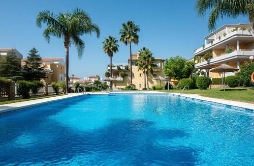 Marbella Apartment | First line golf apartment in Cabopino