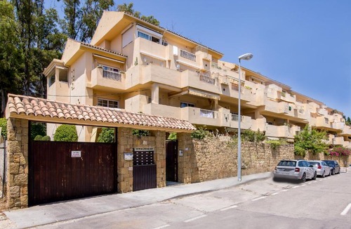 Marbella Apartment | Gala Placidia Golden Mile