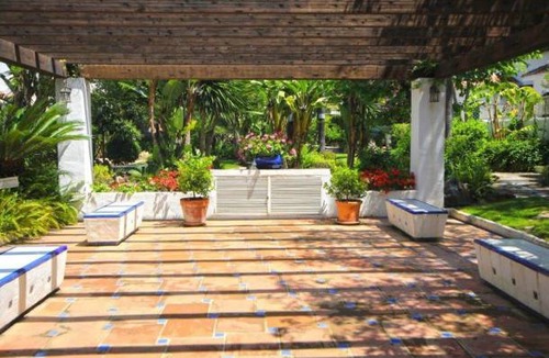 Marbella Apartment | Golden Beach house