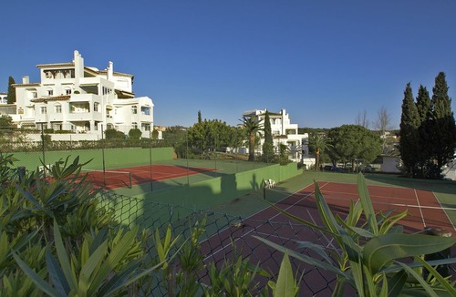 Elviria Apartment | Great Apartment in a great location - Enjoy the best of Marbella!