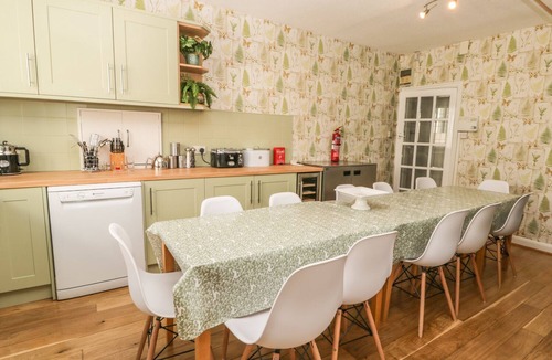 Scarborough House | GREEN TOR, pet friendly, luxury holiday cottage in Scarborough