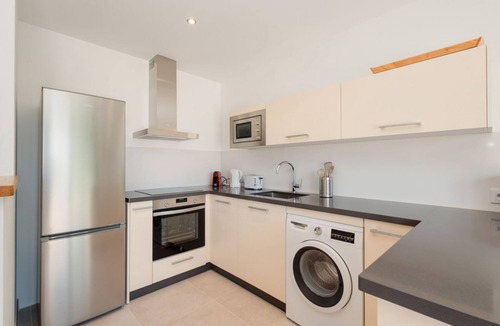 Urbanizacion Costabella House | Holiday home with large sunny terrace, Costabella