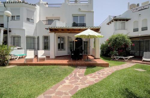Nueva Andalucia House | Holiday homes in Marbella, Spain