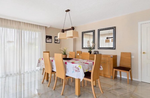 Puerto Banus Villa | HOLIDAY VILLA 34121803, WITH 4 BEDROOM, 2 PRIVATE POOLS, VILLA MARINA, BEACHSIDE PUERTO BANUS, MARBELLA FOR HOLIDAY RENTALS