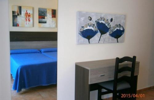 San Pedro de Alcantara House | Hostal La Colonia