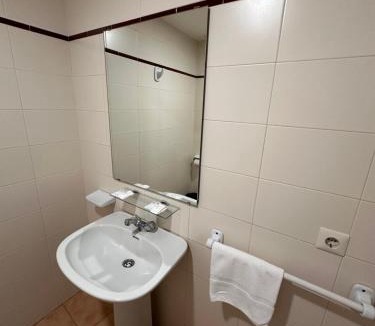 San Pedro de Alcantara Hostel | Hostal San Felipe