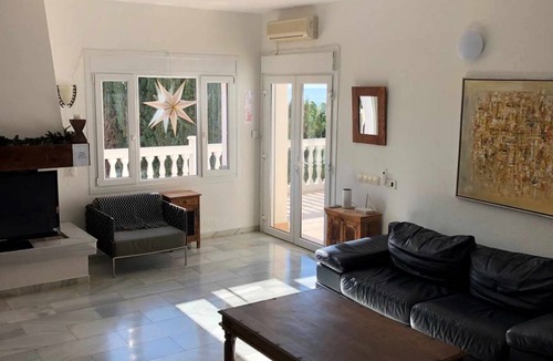 Urbanizacion el Rosario House | House ∙ 6 bedrooms ∙ 15 guests