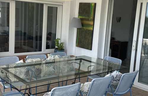 Urbanizacion el Rosario House | House ∙ 6 bedrooms ∙ 15 guests