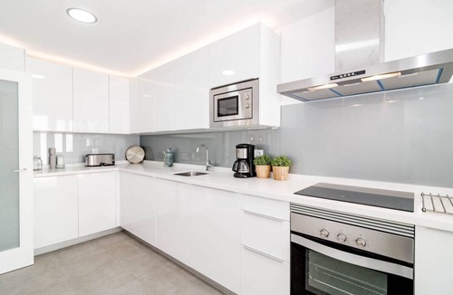 Nueva Andalucia Apartment | IVY - Scandinavian Apartment in Nueva Andalucia