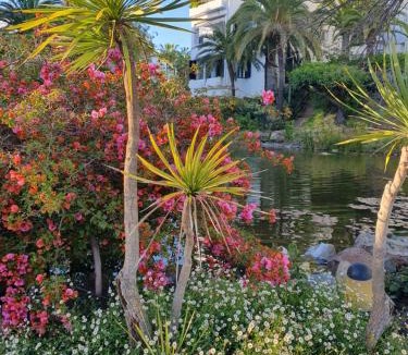 Nikki Beach Apartment | Jardines de las Golondrinas Elviria by the Nikki beach