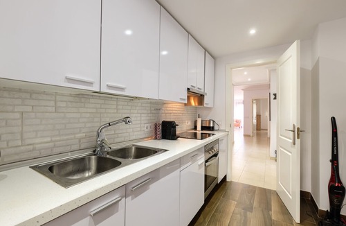 Nueva Andalucia Apartment | La Maestranza, Luxury 2 bedroom Apartment. Puerto Banus