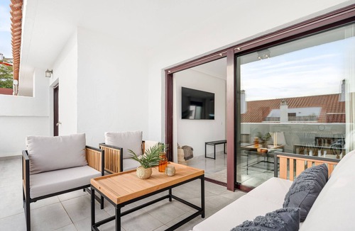 Nueva Andalucia Apartment | La Maestranza - Luxury Renovated Apartment