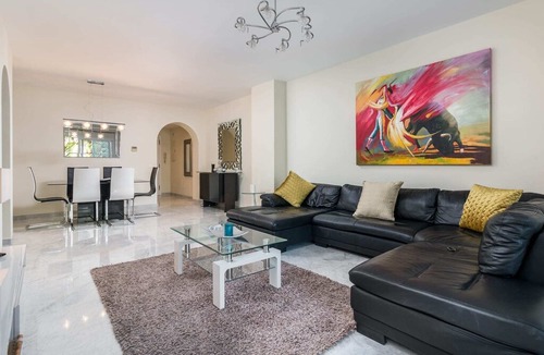 Puerto Banus Apartment | Las Gaviotas - Two Bedroom Apartment, Sleeps 4