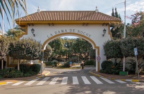 Marbella Apartment | Lovely Puerto Banus Apartment