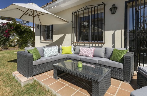 San Pedro de Alcantara House | Luxury 3 bedroom beachside villa, located just minutes from all amenities