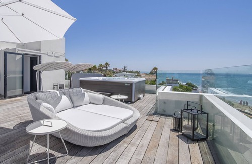 Urbanizacion Costabella Villa | “Malibu style” Beach villa in Marbella