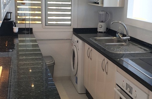 Marbella City Centre Apartment | *MARBELLA BEACHFRONT PENTHOUSE STUNNING VIEWS COAST/MARINA/BEACH 2B 2B PARKING