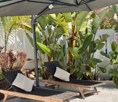 Urbanizacion Marbessa Villa | Marbella Bliss - Luxury 4-Bedroom VILLA with Garden, Private Pool & Jacuzzi, Marbesa near- 5 min to the Cabopino Beach