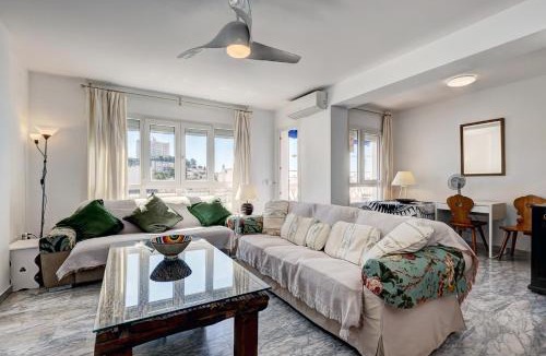 Nueva Andalucia Apartment | Marbella Sleeps 8 Aircon Secure underground parking Ultra fast internet
