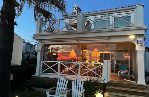 Urbanizacion Marbessa Villa | Marbesa Beach Villa