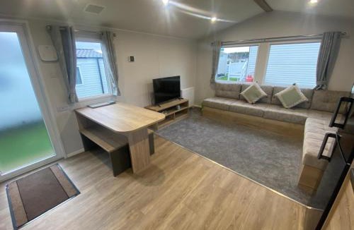 Cayton Bay House | Marsden Escape