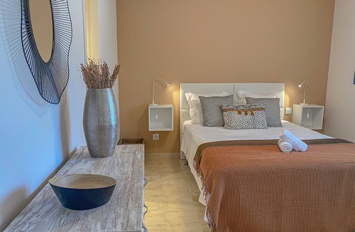 Urbanizacion Costabella Apartment | Modern beachside Penthouse with amazing sea views in Costabella, Marbella